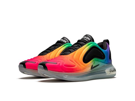 nike air max 720 colors